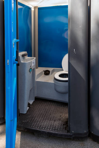 Best Restroom trailer rental cost  in St Paul, VA